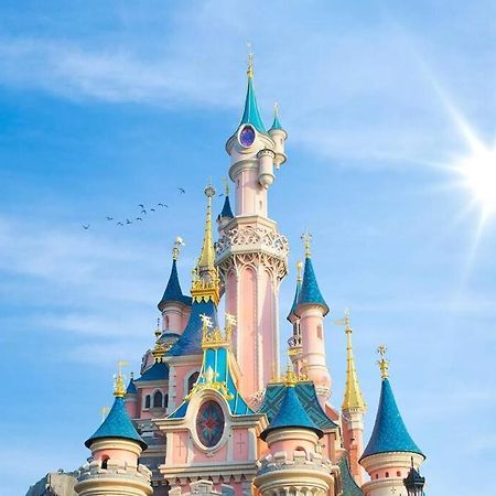 Le 82 - Studio Pour 4 A 3 Minutes De Disneyland Paris Montévrain Exteriér fotografie